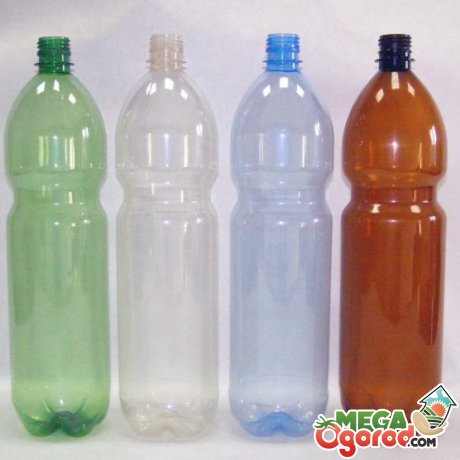 Идея 2. Капельный полив из пластиковых бутылок